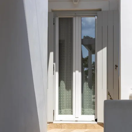 아파트 Lydia's East