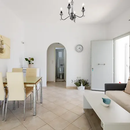 Apartman Lydia's East *