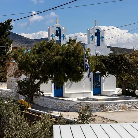 Lydia's East 아파트 Alikí